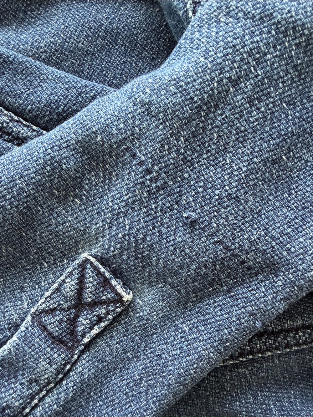 Taylor Stitch Men's Indigo Blue Button-Front Casual Shirt - Picture 4 of 4